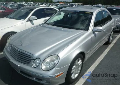 2003 Mercedes-Benz E320 из США, поврежденный, VIN WDBUF65J53A237472